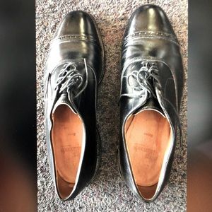 Men’s dress shoes
